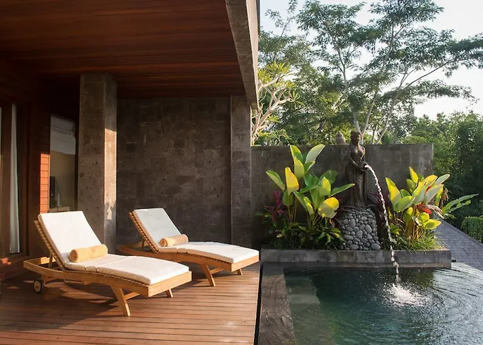Black Penny Villa